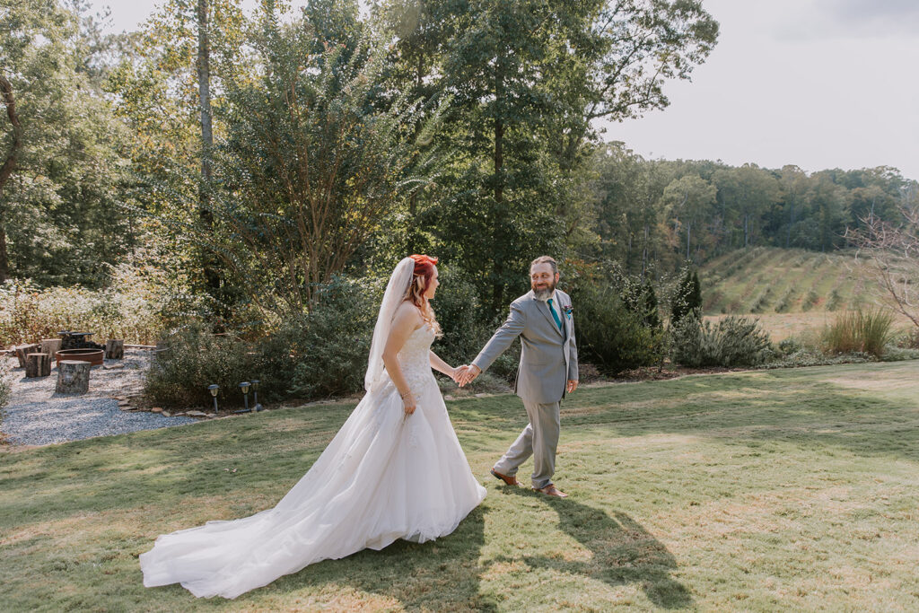 Couple at all-inclusive wedding venue in North Georgia