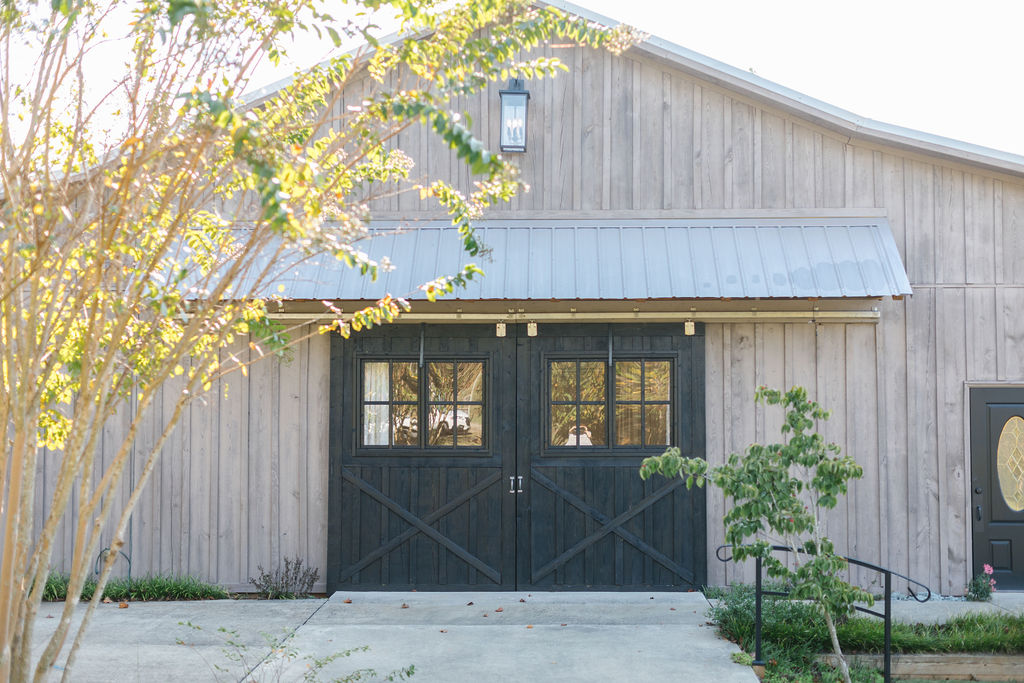 North Georgia barn wedding venue