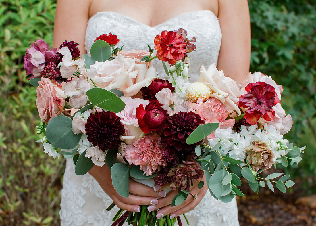 September wedding at georgia barn wedding venue