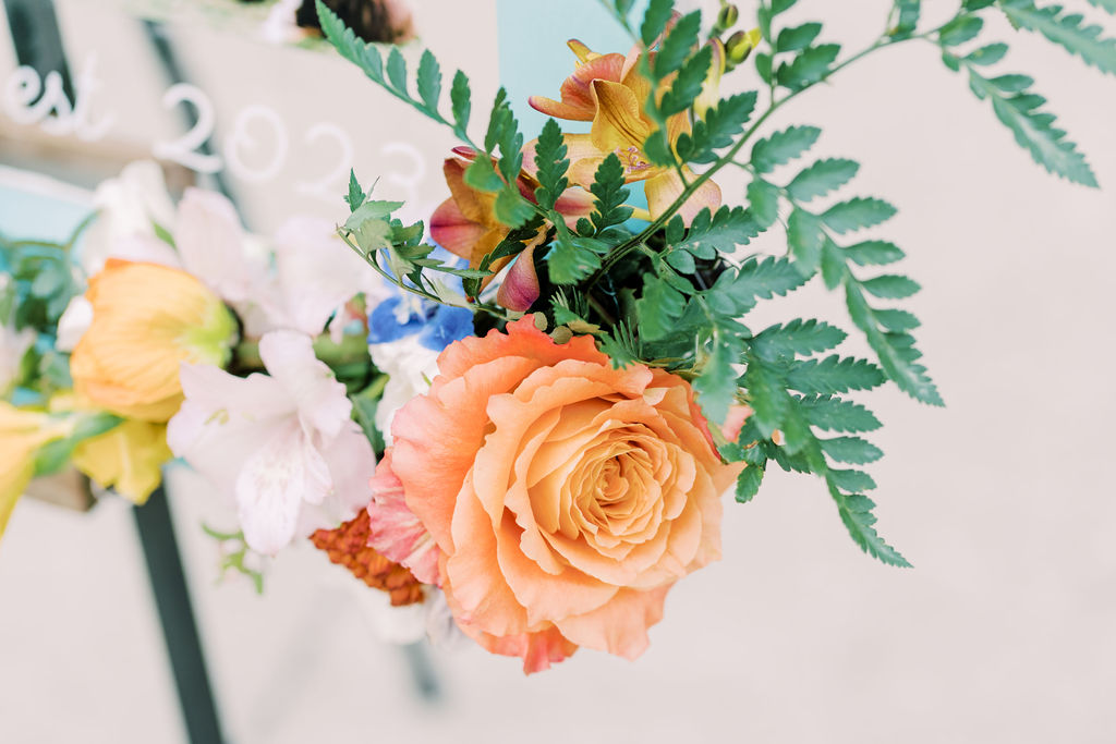 Seasonal flowers for barn wedding centerpiece ideas